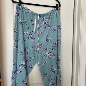Capri lounge pant